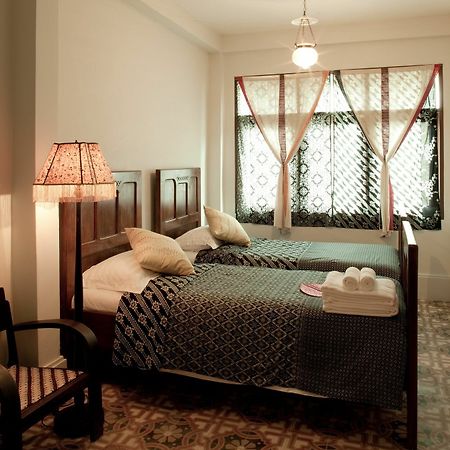 The Asadang Bed And Breakfast Bangkok Esterno foto