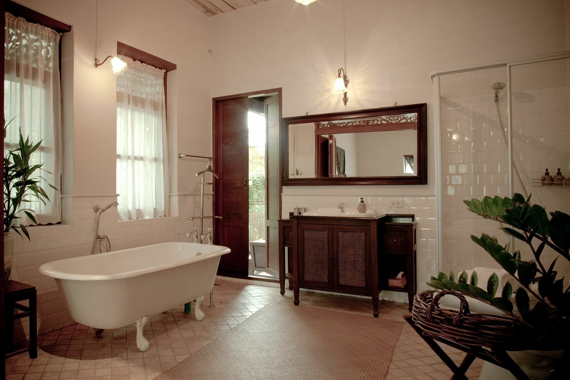 The Asadang Bed And Breakfast Bangkok Esterno foto