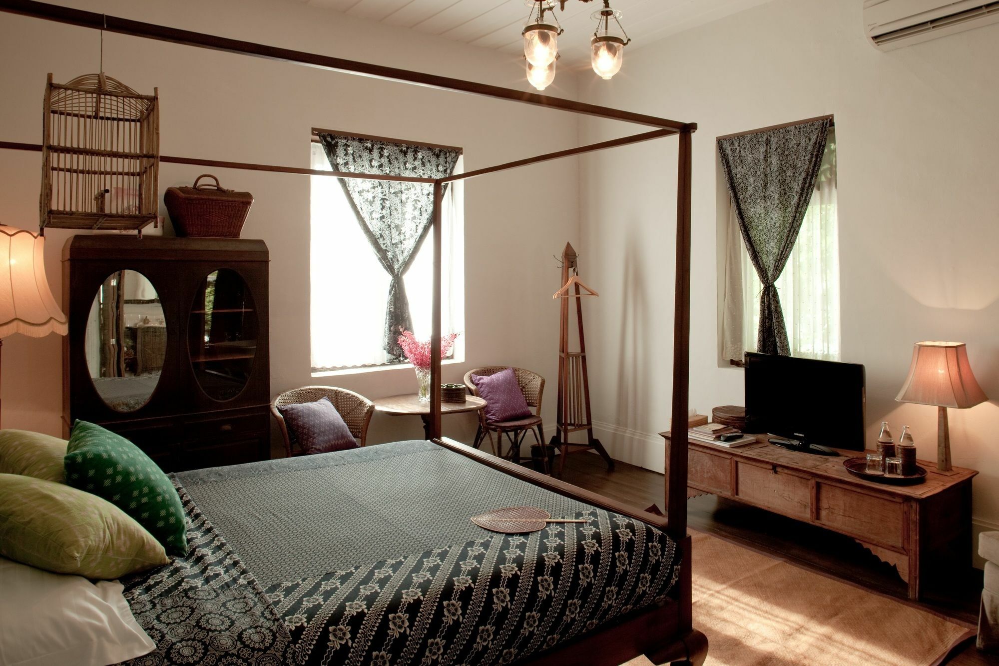 The Asadang Bed And Breakfast Bangkok Esterno foto